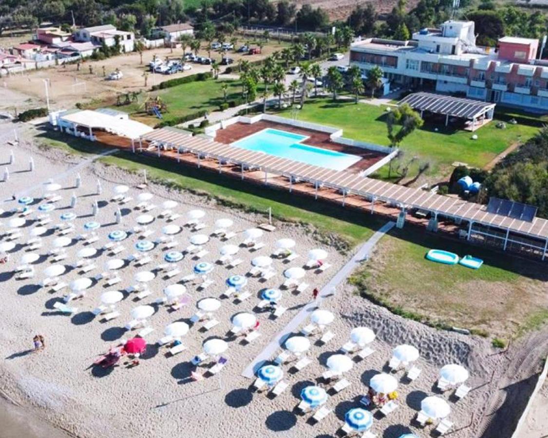 Sunrise Accessible Resort Battipaglia Exterior foto