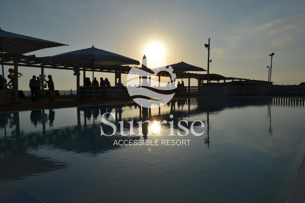Sunrise Accessible Resort Battipaglia Exterior foto