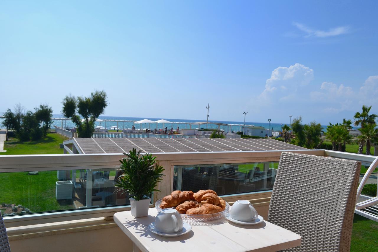 Sunrise Accessible Resort Battipaglia Exterior foto